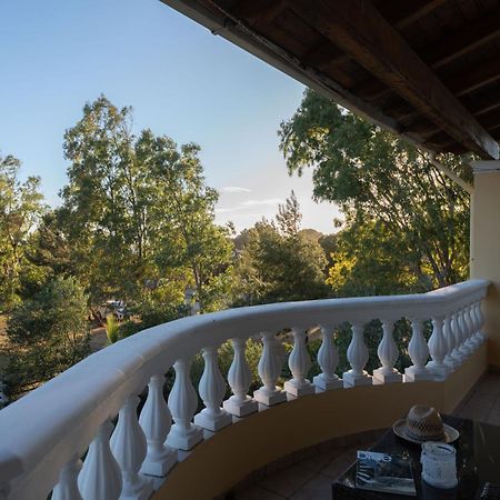 Stefanias Appartments Agios Matthaios  Экстерьер фото