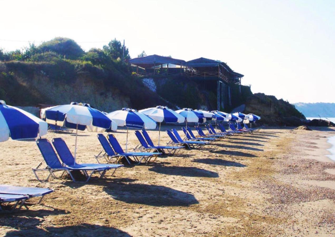 Stefanias Appartments Agios Matthaios  Экстерьер фото