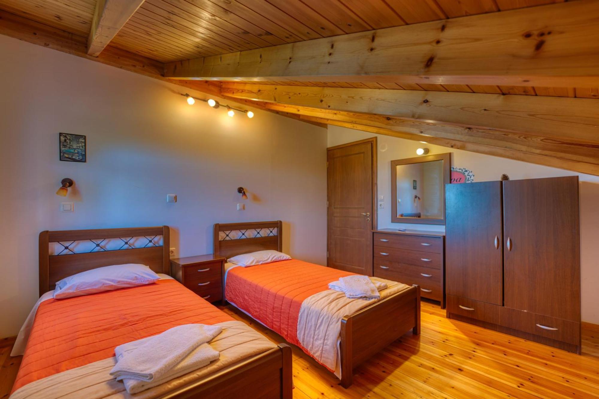 Stefanias Appartments Agios Matthaios  Экстерьер фото