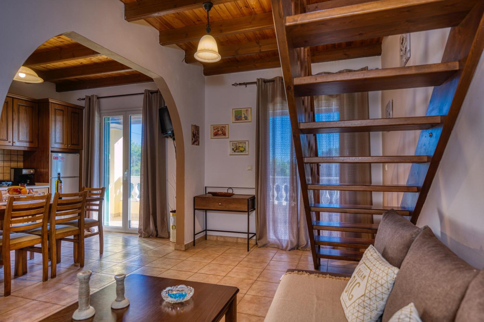 Stefanias Appartments Agios Matthaios  Экстерьер фото